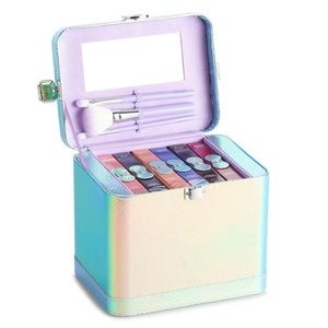 the color institute mystic palettes train case makeup set